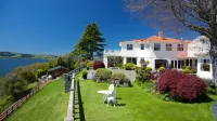 On the Point - Lake Rotorua Hotels in Kawaha Point