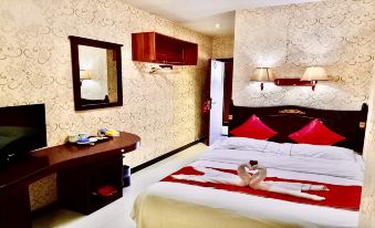 Xishuangbanna International Aerial Garden South of Mekong River (Daijiangnan) Business Hotel