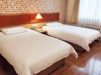 如家酒店(西安科技六路水晶岛万达广场店) - 标准双床房