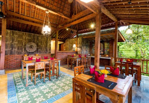 Umasari Rice Terrace Villa by Agata