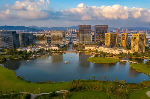 Greentown Rose Garden Hotel