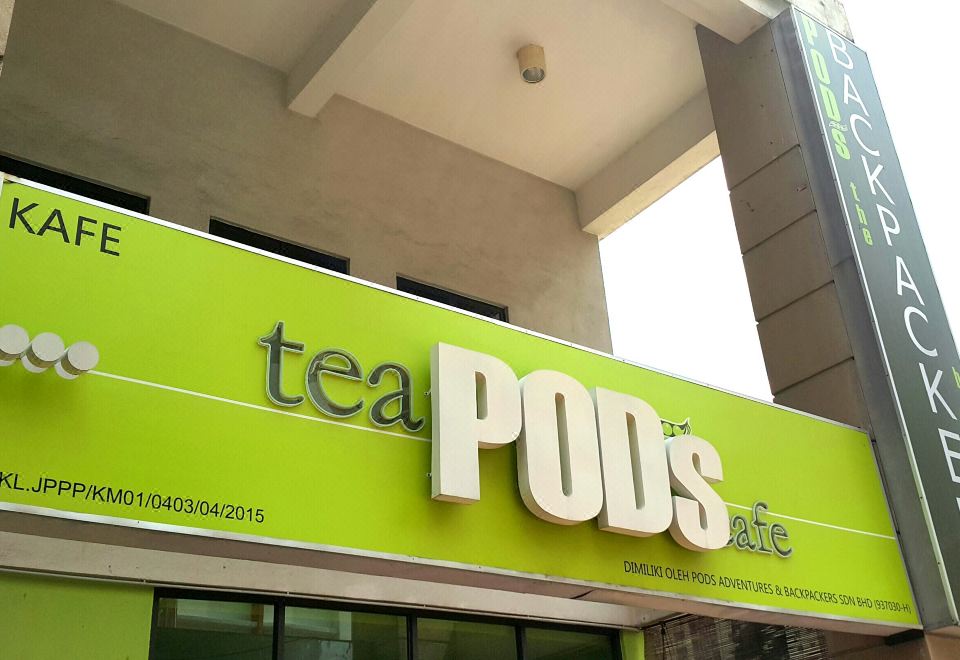 PODs 더 백패커스 홈 & 카페의 카페 공간