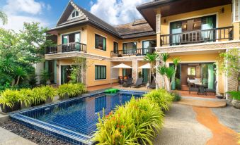 Bright Luxury Villa