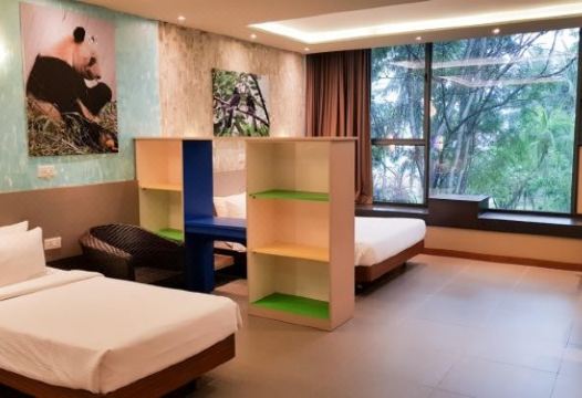 hotel overview picture