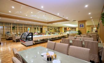 Kunming Royal Hotel - Housity