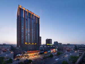 Vienna International Hotel (Xinyu People's Square)