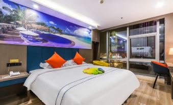 Qingchen Dream Enjoy Hotel (Hangzhou Binjiang Longhu Tianjie Jianghan Road Subway Station)