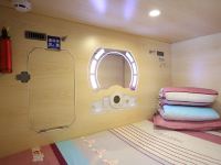 太原期寓太空舱公寓 - 木质舒适舱（公共卫浴）