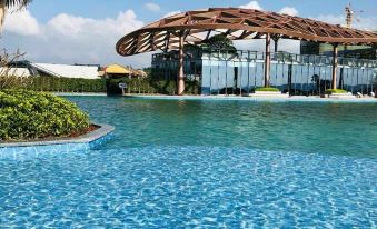 Longhai on the way hotel