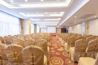 Minghao Holiday Hotel (Pingdingshan Kaiyuan Road Pedestrian Street)