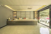 Lingyun Five Seasons Hotel