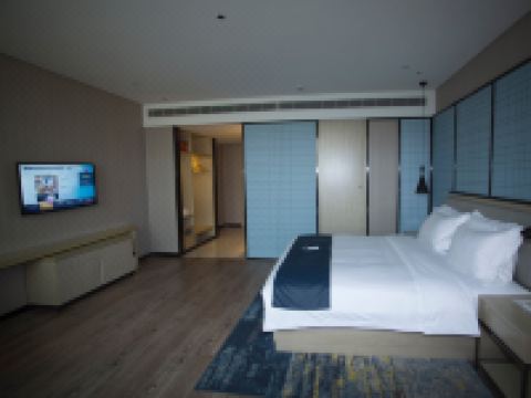 宜尚酒店(红安紫东新城店) - 宜品大床房