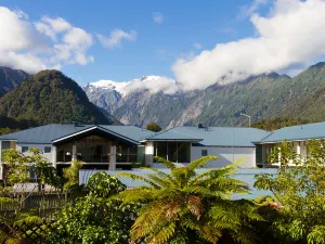 Scenic Hotel Franz Josef Glacier