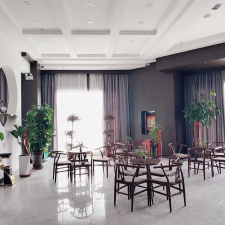 Holiday Inn Karamay Yuxuan