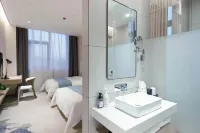 Kaixiang Yilan Hotel