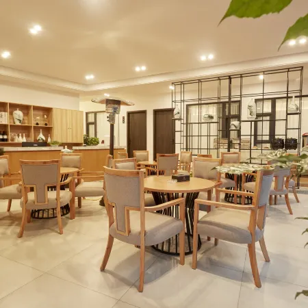 Zeyi Garden Hotel