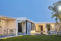 Zeyi Garden Hotel Hotels near Guangji Temple