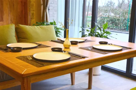 Wuzhen Uli Garden Hotel (Xizha Branch) Отели рядом с достопримечательностью «Wuzhen West Gate Scenic Area»