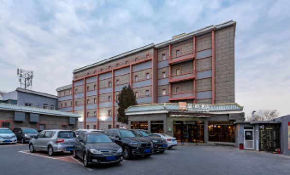 James Joyce Coffetel (Beijing Drum Tower) - Housity