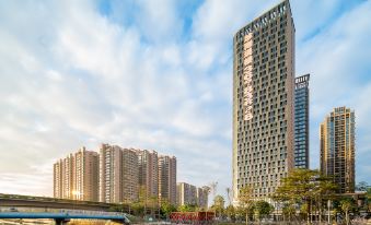 Yahao Garden Hotel (Shenzhen Songgang Metro Station)