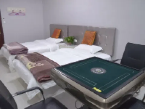 luoninghuayifengshang Hotels in Luoning County