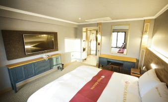 Ariana Hotel