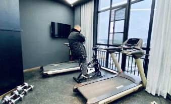 Atour Hotel (Ningbo Airport Yinzhou Avenue)