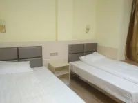 Yingde Ruyi Hotel