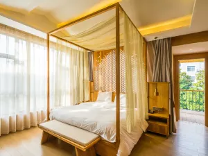 Banwo Zhenpin B&B (Hengdian Film and Television City Branch)
