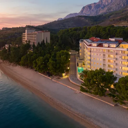 Hotel Tamaris Отели рядом с достопримечательностью «Пляж Сент-Петер»