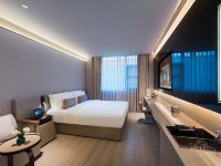桔子水晶西安钟楼酒店 - 高级大床房