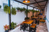 โรงแรมมะลิซ้อน เรสซิเด้นซ์