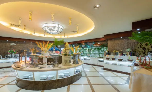 山東政協大廈維景大飯店（大明湖泉城廣場店）