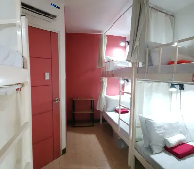 Crossroads Hostel Manila