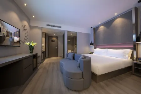 Jinglai ·Light Luxury hotel（Shanghai Tianan 1000Trees Changshou Road Branch)