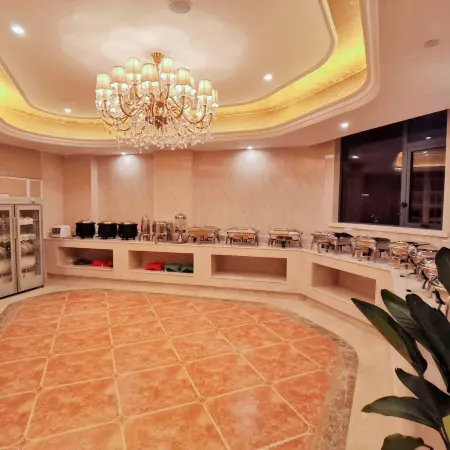 Vienna Hotel (Lishui Qingtian High-Speed Railway Station Branch)