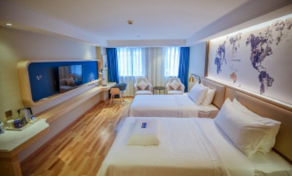 Kyriad Marvelous Hotel ShantouHigh-Speed RailwayStation