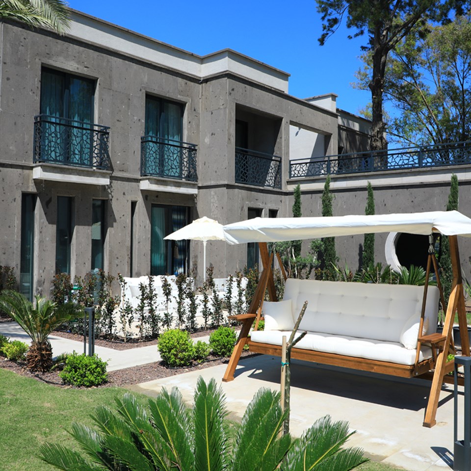 Sandora Boutique Hotel