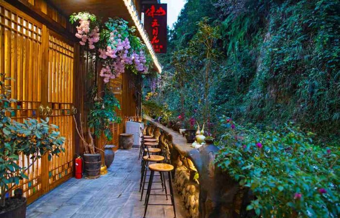 zhaoxing He Zhai Mountain with May Flower Boutique Station