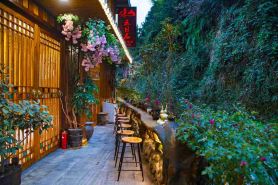 zhaoxing He Zhai Mountain with May Flower Boutique Station
