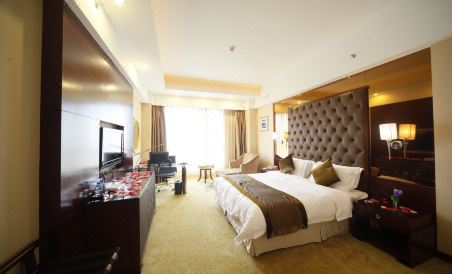 Royal Prince Hotel - Housity