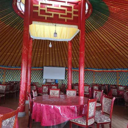 Amani Bread & Ger · Mongol Ger Guesthouse (Xilamuren Grassland)