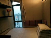 广州CBD商务公寓 - 标准单人房(公共卫浴)