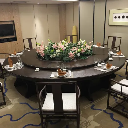 Junlian Huatian International Hotel