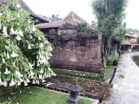 Puri Sakanti Nature Family Resort Hotel dekat Indomaret Patengan 801