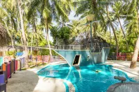 LUX* South Ari Atoll - Pool