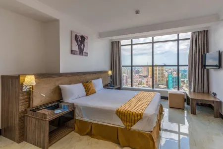 Golden Tulip Dar City Center