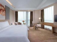 维也纳国际酒店(南县大世界店) - 标准大床房