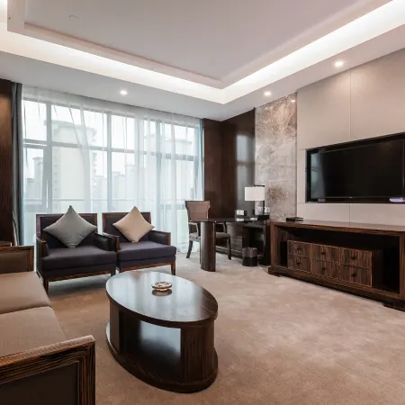 Four Seasons Yony Hotel