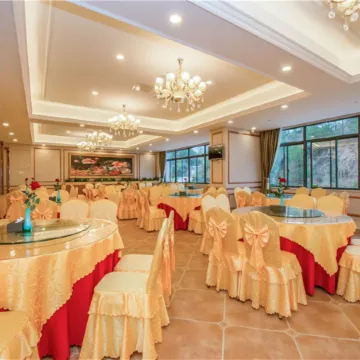 Vienna Hotel (Pingle Bus Station)